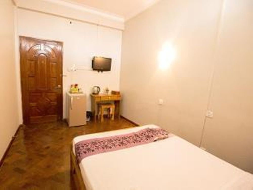 Myit Sone Hotel Mandalay Exterior foto